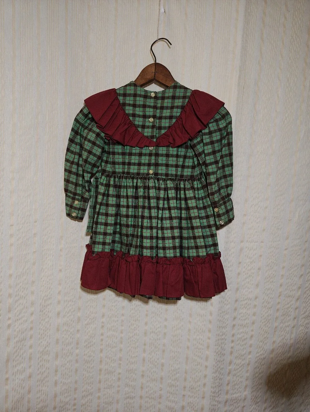 1970s Vintage Mary Louise Original Plaid Ruffle Dress Girls Size 6